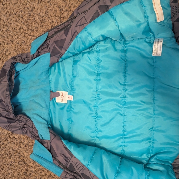 Geometric Patterned Hooded Jacket - Picture 2 of 4